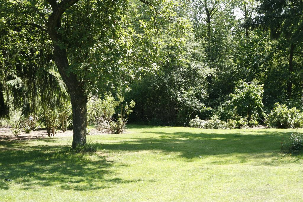 'T Ossenschot Bed & Breakfast Ter Apel Екстериор снимка