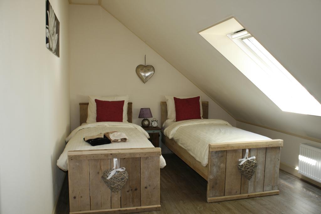 'T Ossenschot Bed & Breakfast Ter Apel Стая снимка